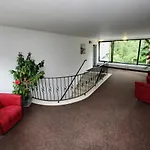 Zur Eiche Отель 3*