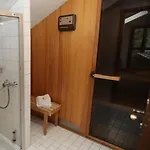 Отель Zur Eiche 3*