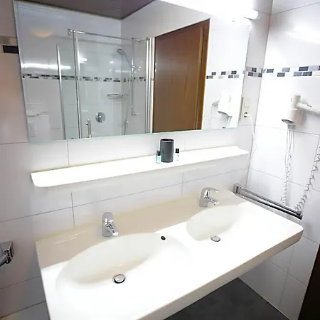 Zur Eiche Hotel Overath