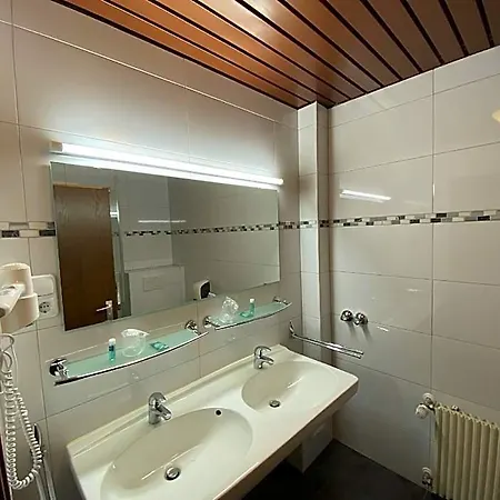 Zur Eiche Hotel Overath